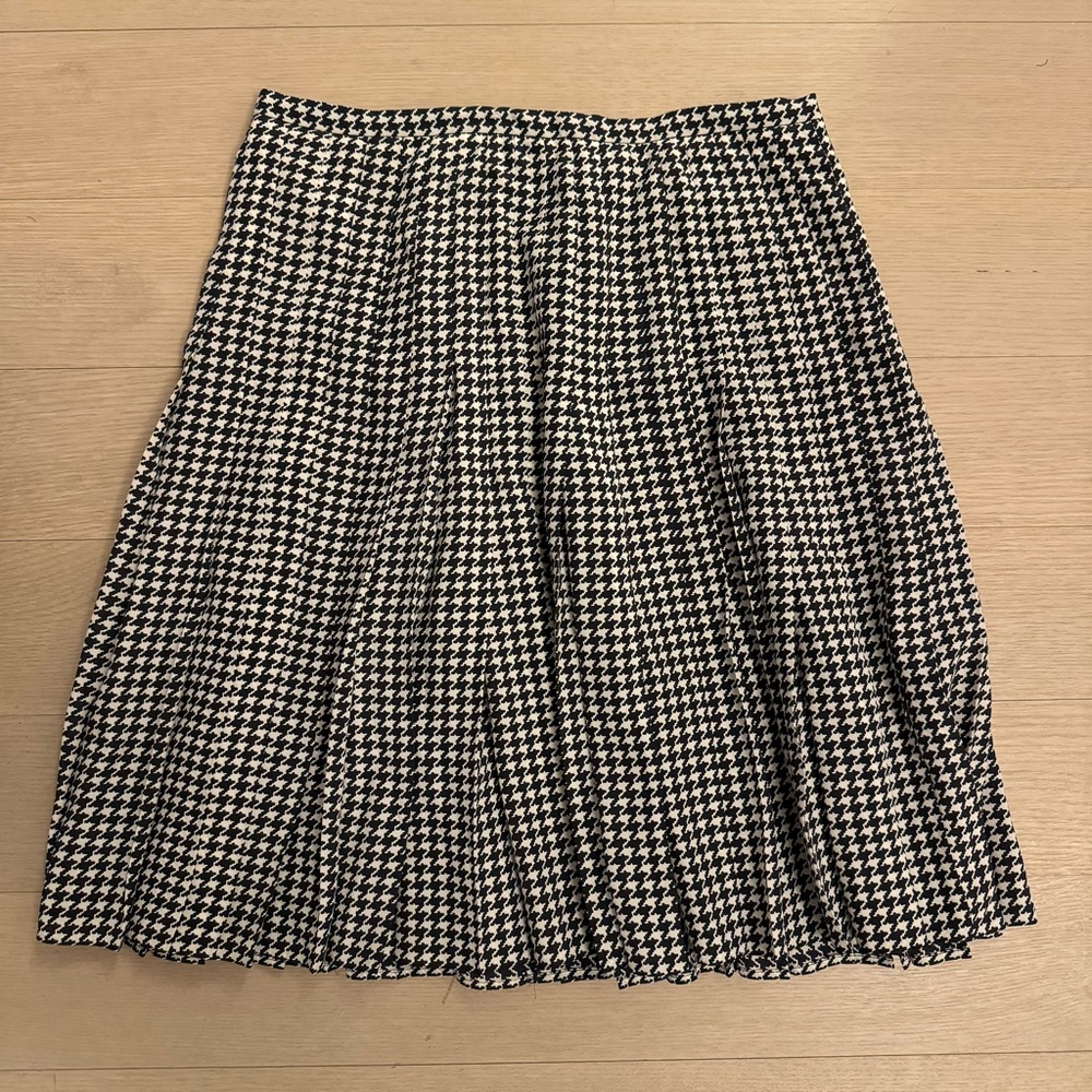 Prada Houndstooth Pleated Skirt
